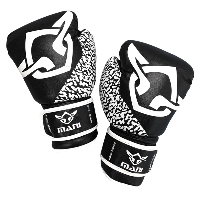 Mani Kids Junior Childrens 6oz Boxing Gloves Sparring/Training - Black & White - Kid / Teen Gloves - MMA DIRECT