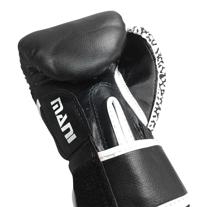 Mani Kids Junior Childrens 6oz Boxing Gloves Sparring/Training - Black & White - Kid / Teen Gloves - MMA DIRECT